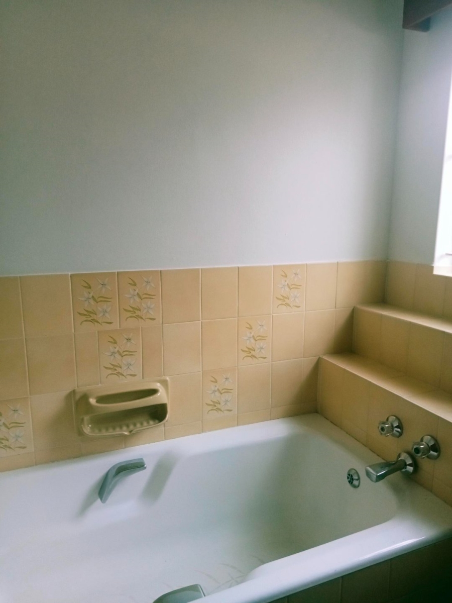 To Let 1 Bedroom Property for Rent in Athlone Western Cape
